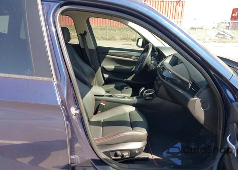 2014 BMW X1 xDrive28I из США, поврежденный, VIN WBAVL1C59EVY11720